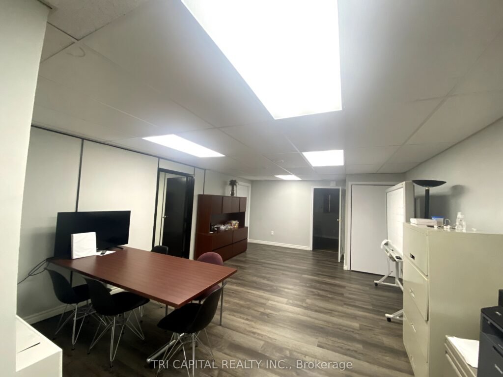 For Lease: 470 Dundas Street Bsmt, London East, ON N6B 1W3, London East, ON - Property Photo