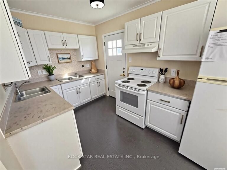 77 Blackfriars Street, London North, ON N6H 1K8, London North, ON