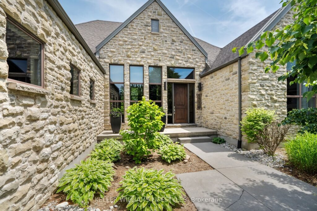 For Sale: 649 Valleystream Walk, London North, ON N6G 3X8, London North, ON - Property Photo