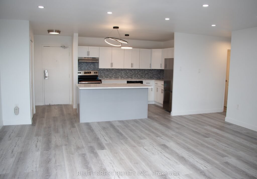 For Sale: 583 Mornington Avenue 1102, London East, ON N5Y 3E9, London East, ON - Property Photo