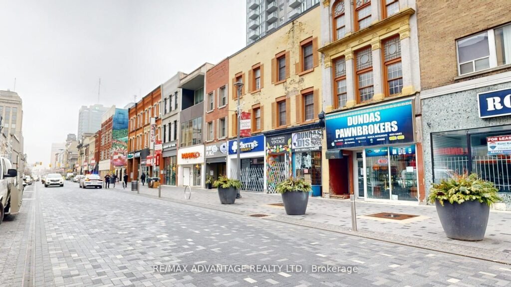 For Lease: 175R Dundas Street REAR, London East, ON N6A 1G4, London East, ON - Property Photo
