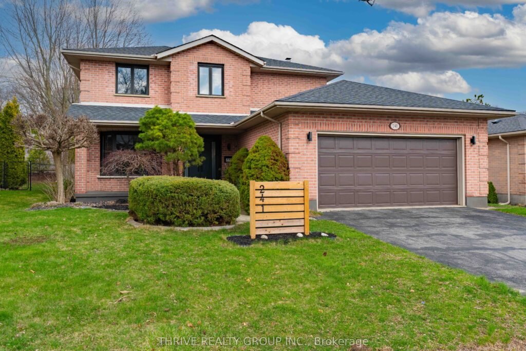 For Sale: 241 ANDOVER Drive, London South, ON N6J 4T7, London South, ON - Property Photo