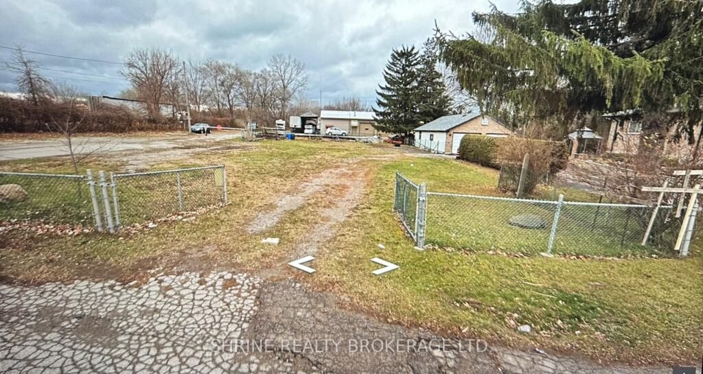 For Lease: 16 Clarke Road, London East, ON N5W 5W6, London East, ON - Property Photo