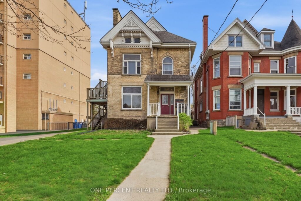 For Sale: 307 Central Avenue, London East, ON N6B 2E5, London East, ON - Property Photo