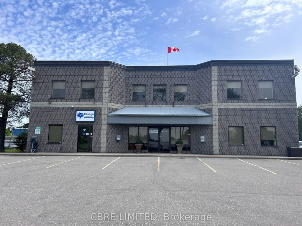 For Lease: 546 Sovereign Road B, London East, ON N5V 4K5, London East, ON - Property Photo