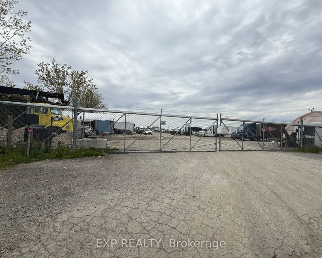 For Lease: 61 Durrow Street, London South, ON N6E 0B5, London South, ON - Property Photo