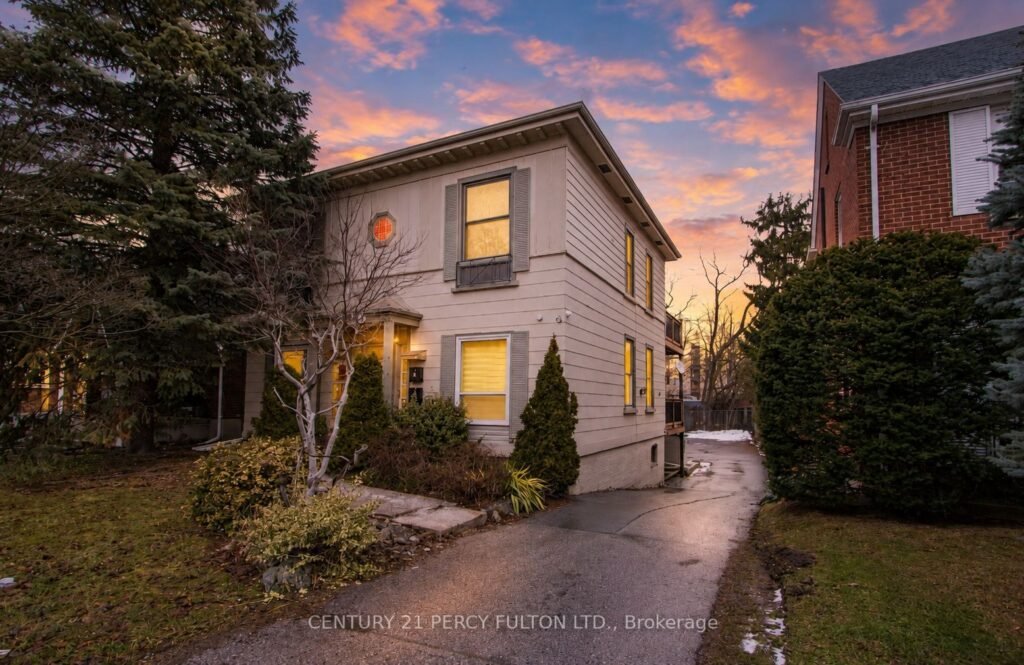 For Sale: 140 RIDOUT Street S, London South, ON N6C 3X6, London South, ON - Property Photo