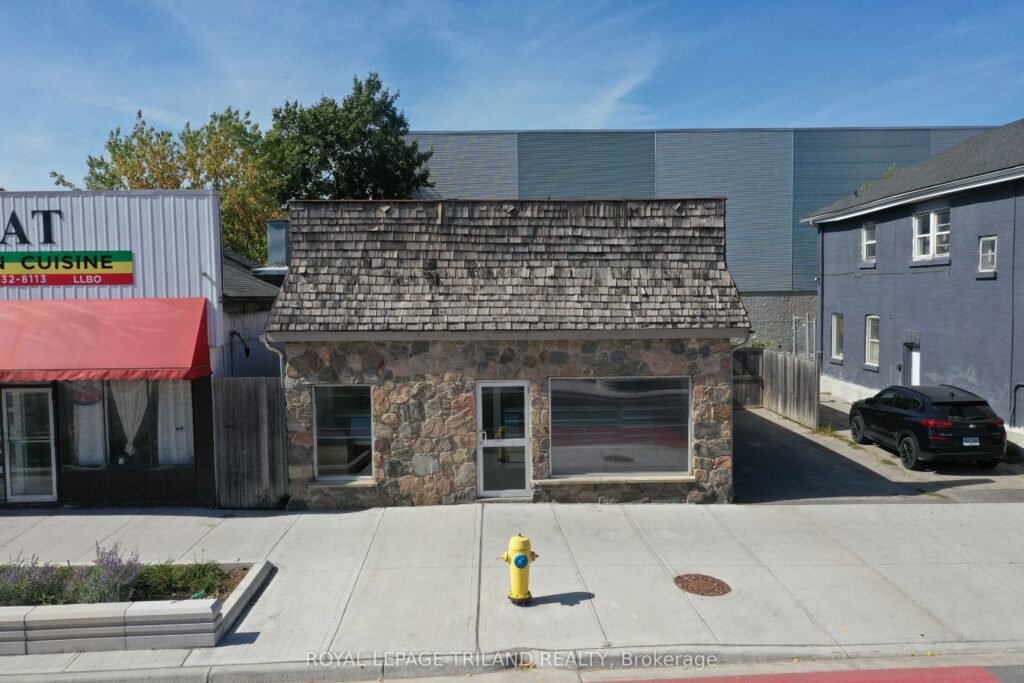 For Sale: 225 Wellington Street, London East, ON N6B 2L2, London East, ON - Property Photo